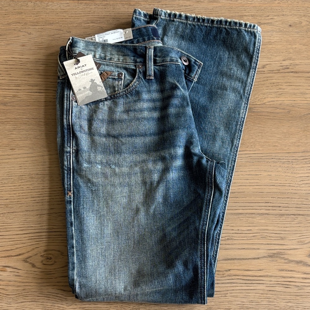 Ariat Men's Relaxed Fit Jeans in Dark Blue